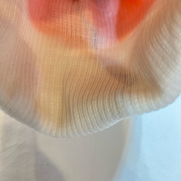 Beautiful Women Miami Dolphins New Era knit pom hat beanie NFL OnField Authentic - Picture 4 of 6